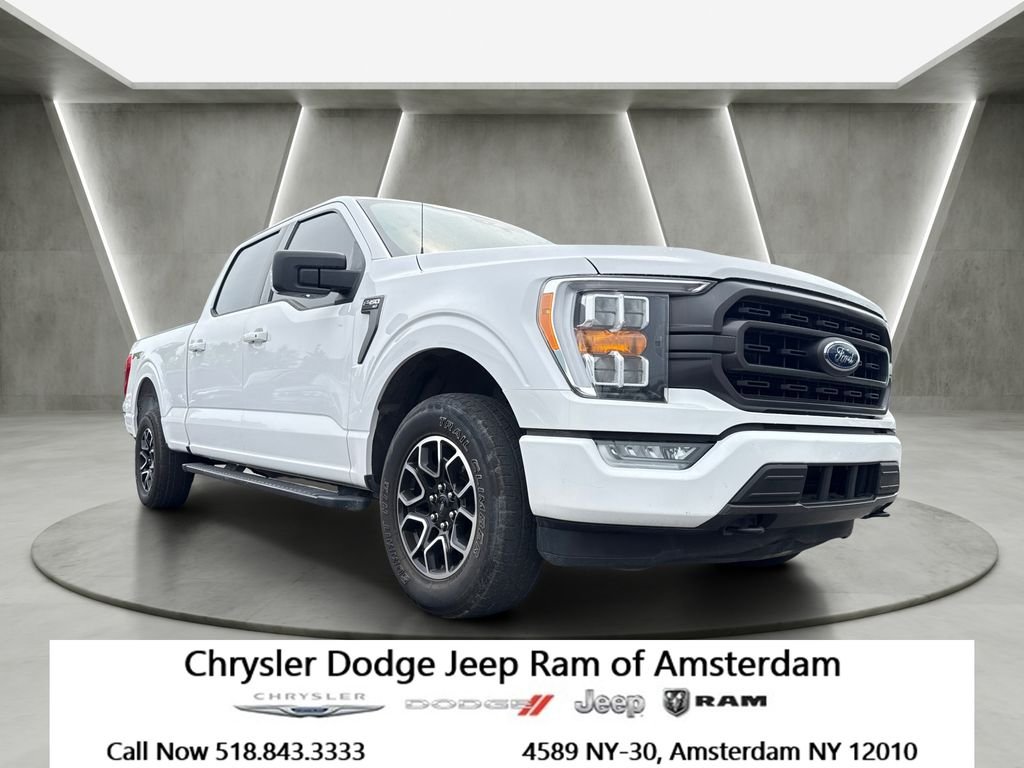 Used 2021 White Ford XLT image 1