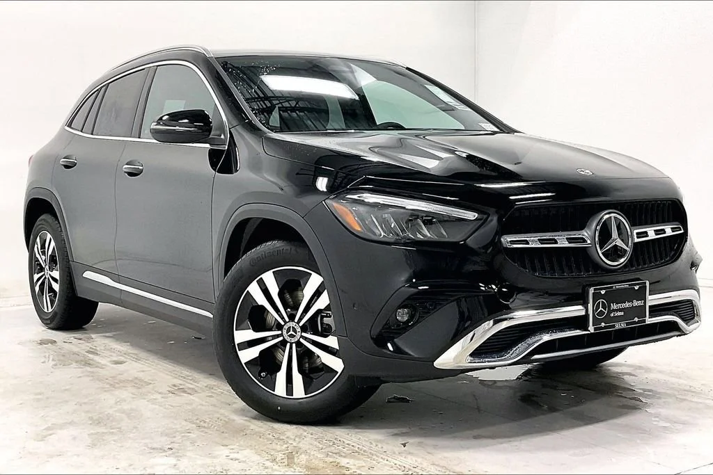 New 2026 Night Black Mercedes-Benz GLA 250 image 13