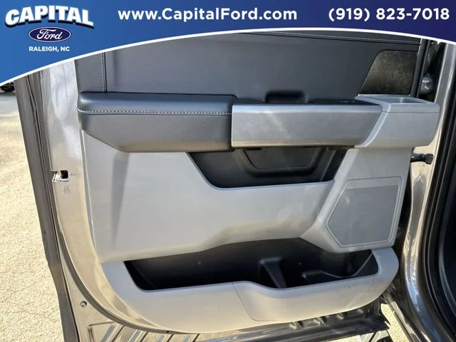 Used 2023 Gray Ford XLT image 18
