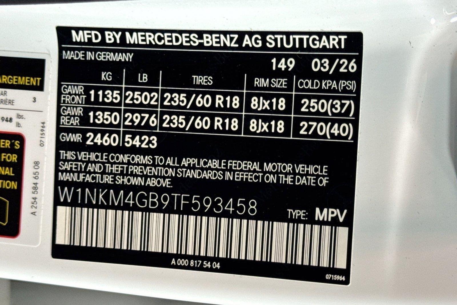 New 2026 Polar White Mercedes-Benz GLC 300 image 29