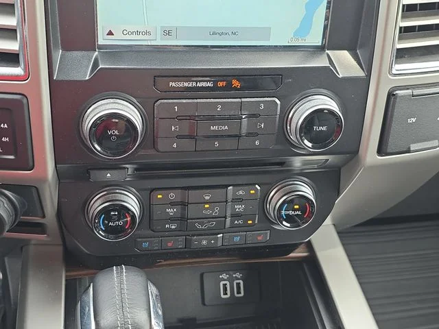 Used 2016 White Ford Lariat image 24