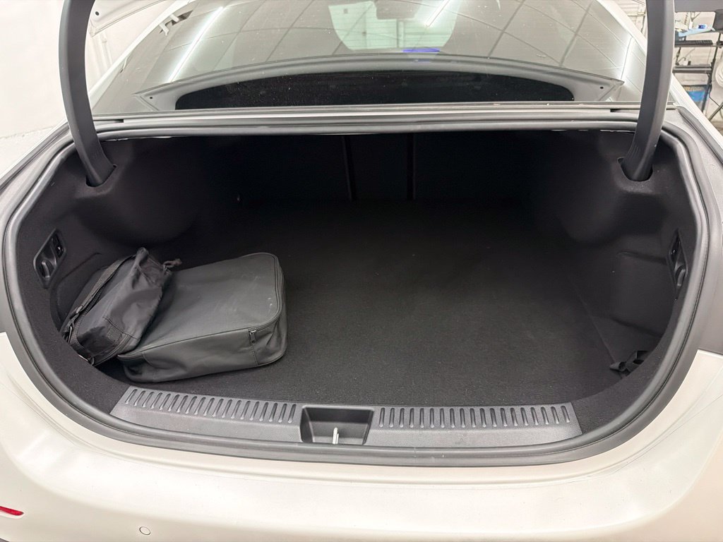 Certified Used 2025 White Mercedes-Benz E 53 AMG® image 27
