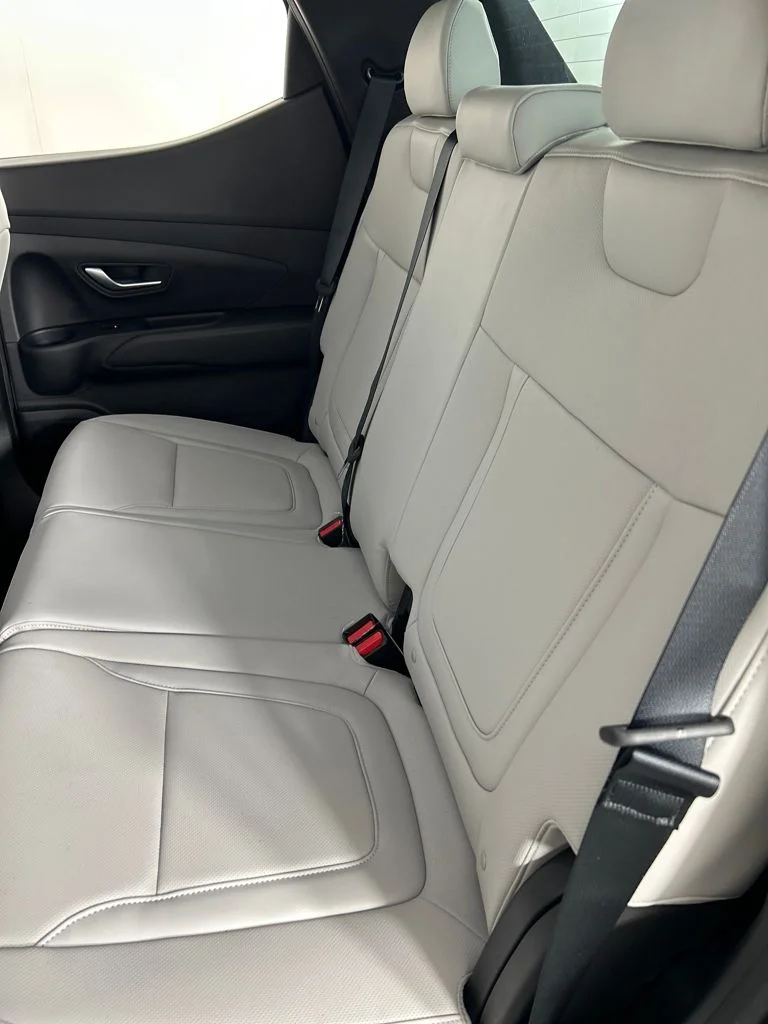 Used 2026 White Hyundai SEL image 18