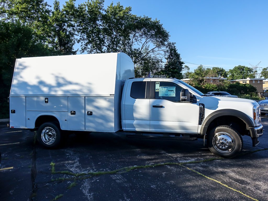 New 2026 Oxford White Ford 11' KUV image 16