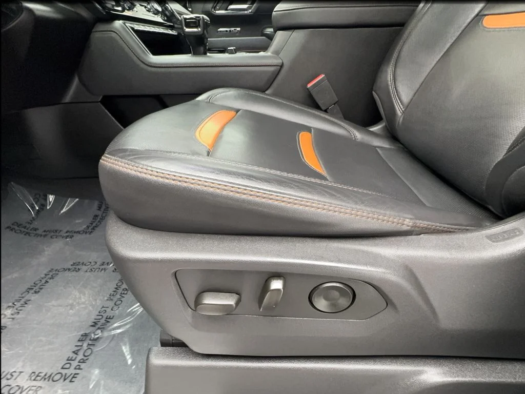 Used 2025 Black GMC AT4 image 25