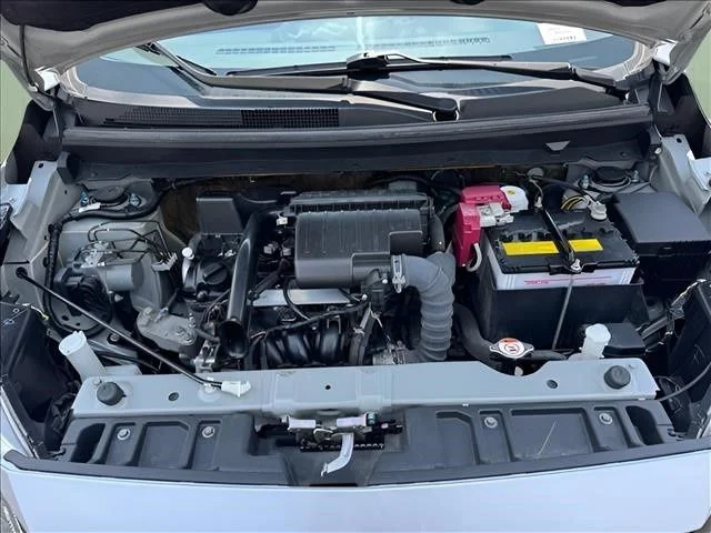 Used 2024  Mitsubishi ES image 16