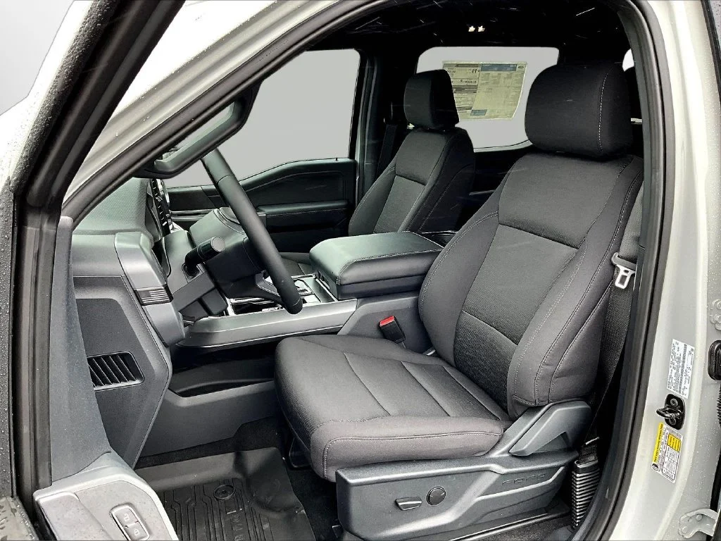 New 2026 Avalanche Ford XLT image 30
