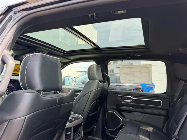 New 2026 Diamond Black Crystal Pearl-Coat Exterior Paint RAM Laramie image 9