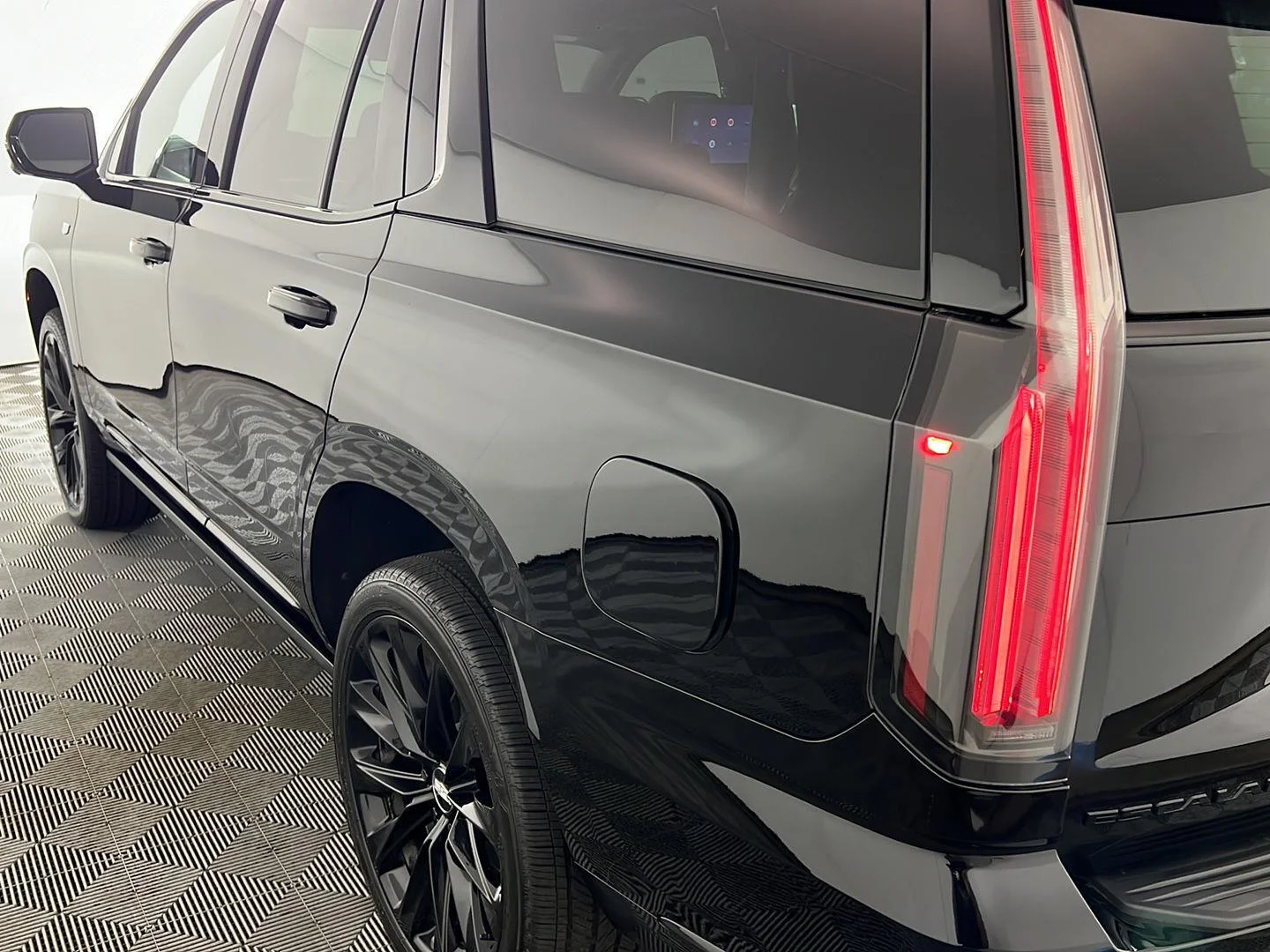 Used 2025 Black Raven Cadillac 4WD Sport Platinum image 5