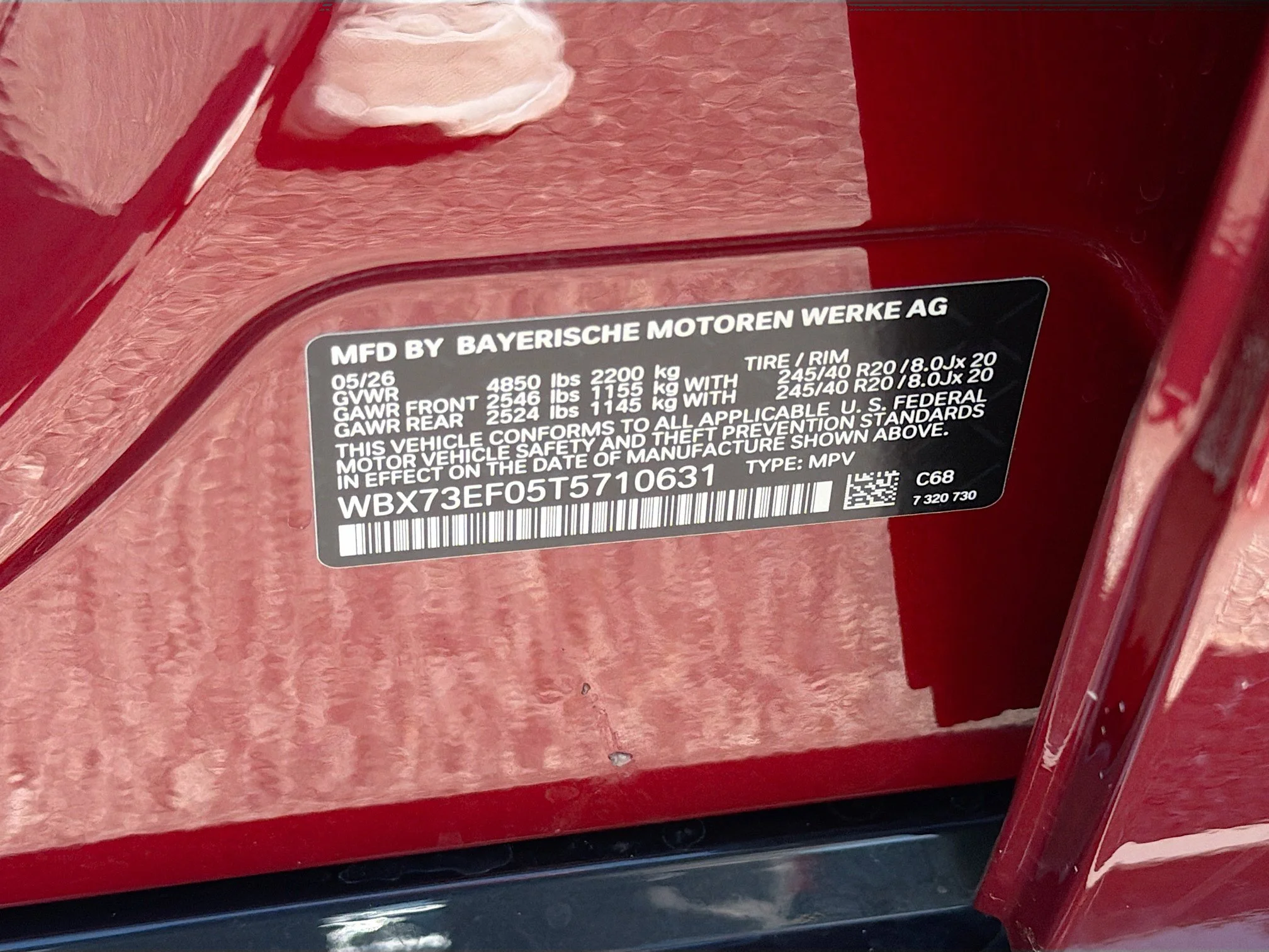 New 2026 Vegas Red Metallic BMW xDrive28i image 41