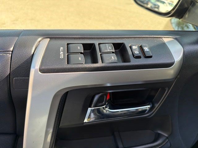 Used 2019 Midnight Black Metallic Toyota Limited image 12