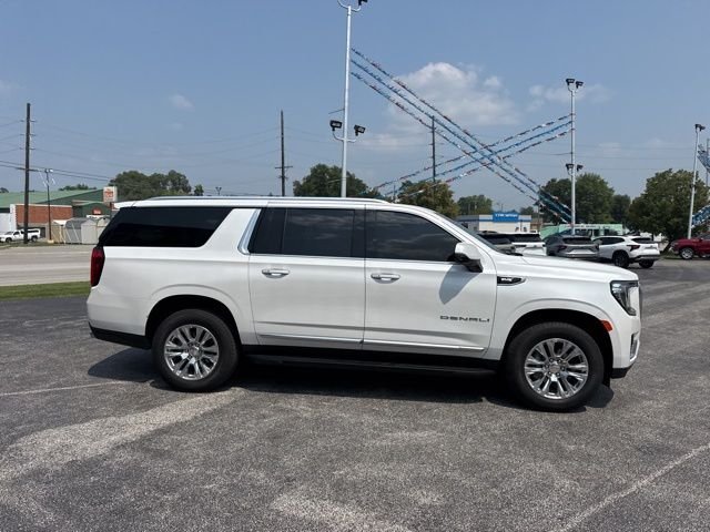2024 GMC Yukon XL Denali - Photo 16