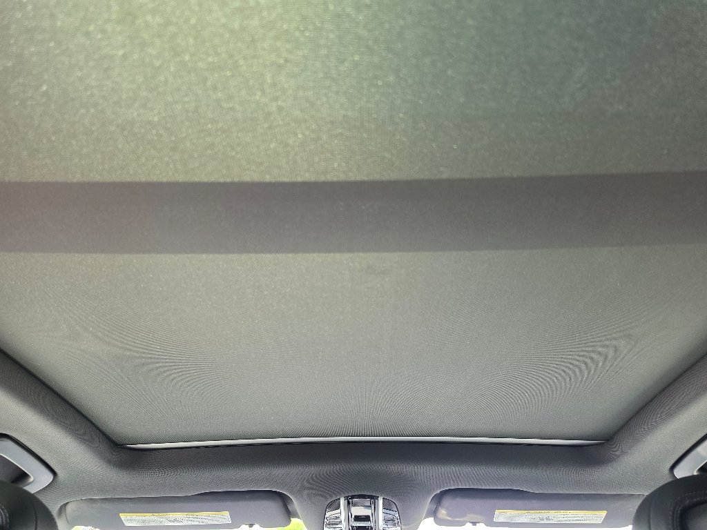 Used 2021 Gray Porsche AWD image 15