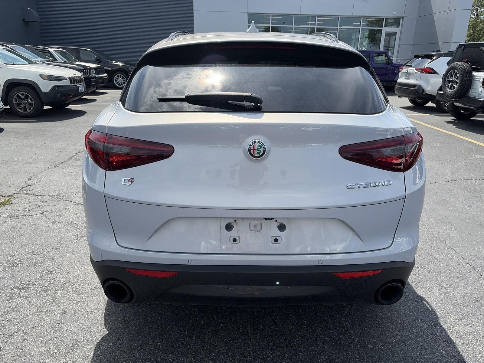 Used 2022 Moonlight Gray Metallic Alfa Romeo Sprint image 6