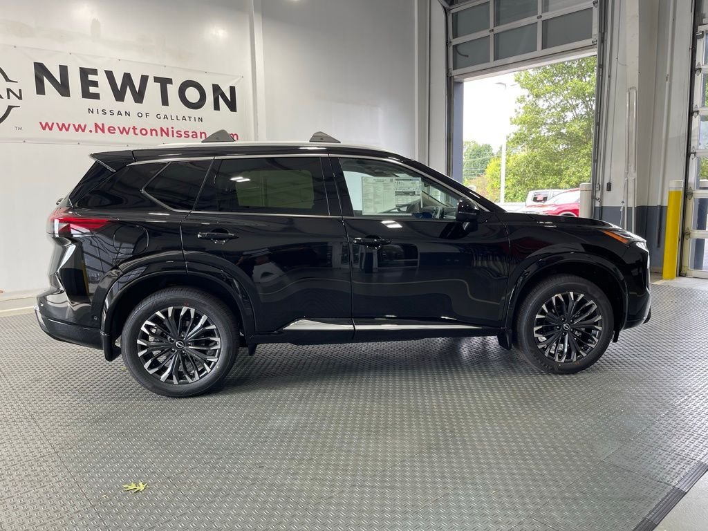 2026 Nissan Rogue Platinum - Photo 8