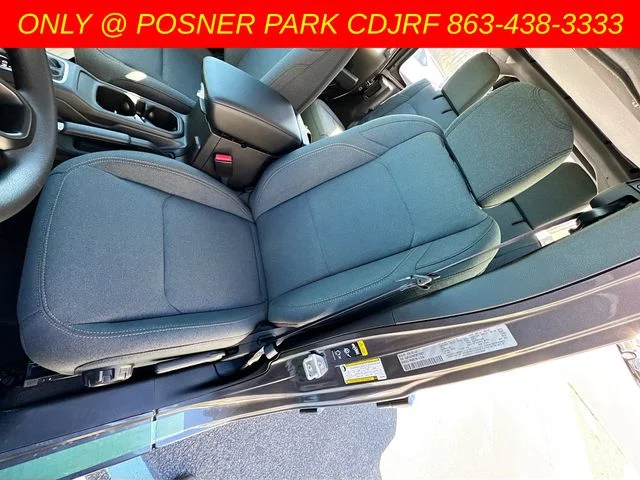 New 2026 Granite Crystal Metallic Clearcoat Jeep Sport image 18