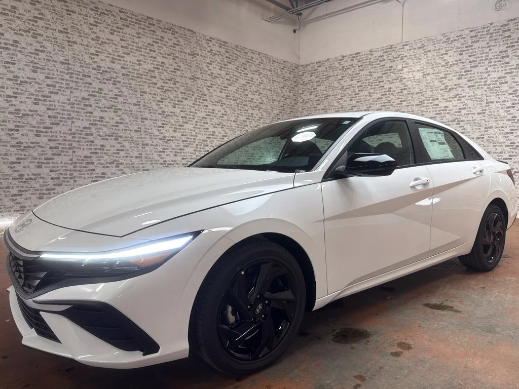 New 2026 Serenity White Hyundai SEL Sport image 3