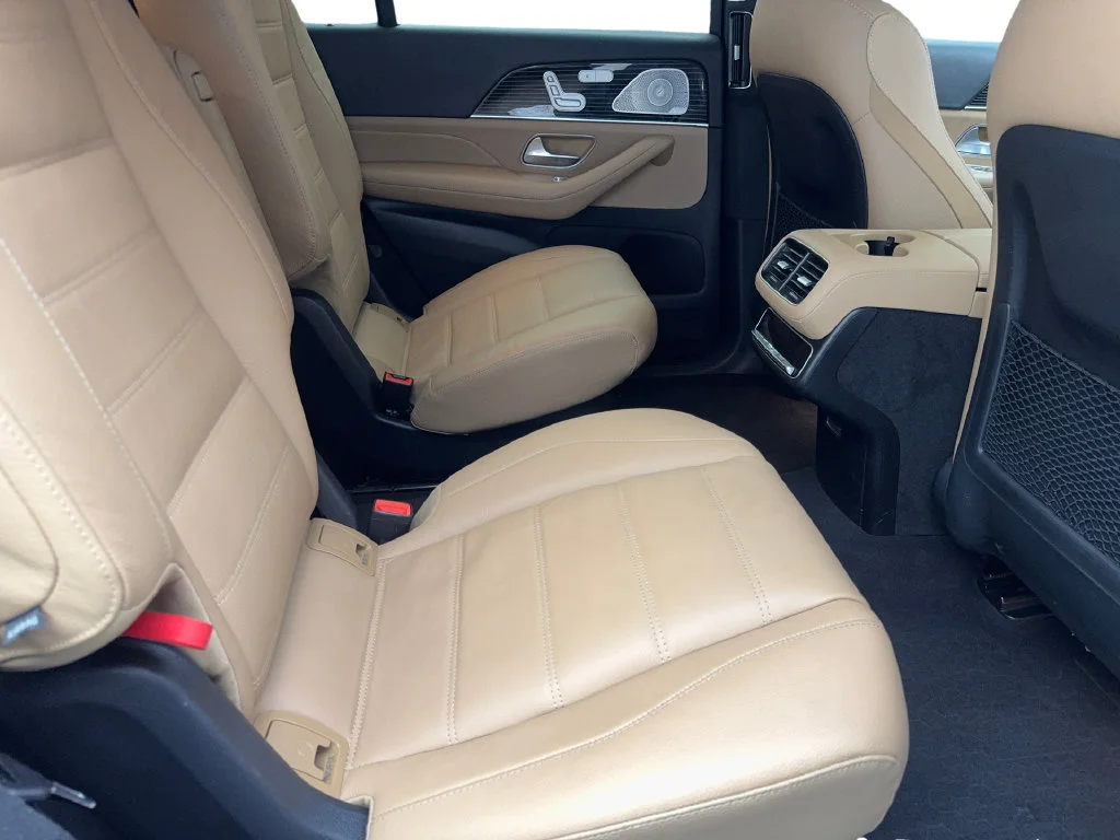 Used 2025 White Mercedes-Benz GLS 450 image 44