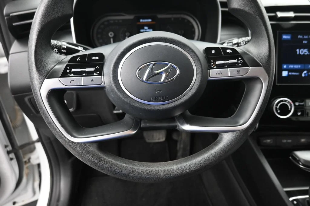 Used 2022 Gray Hyundai SEL image 17