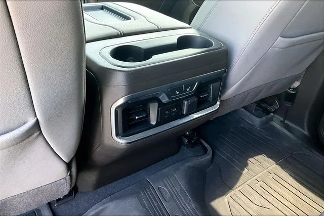 Used 2021 White Frost GMC SLT image 35