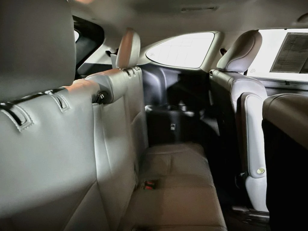 Used 2022 Moon Dust Toyota Hybrid XLE image 25
