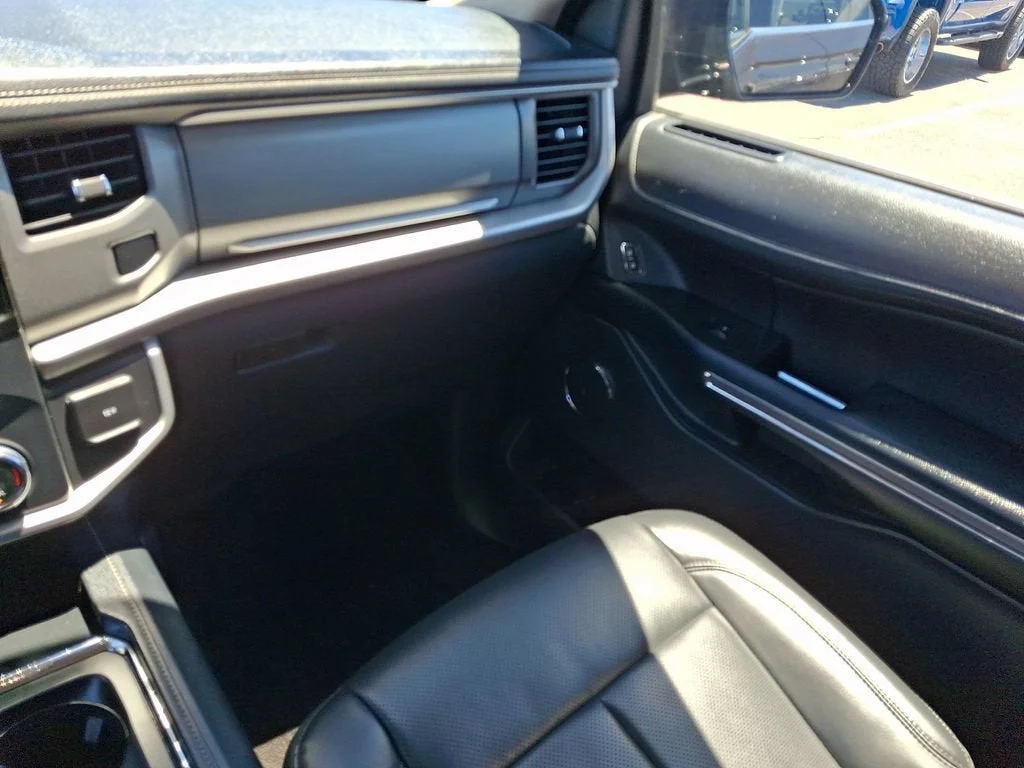 Used 2022 Gray Ford XLT MAX image 50