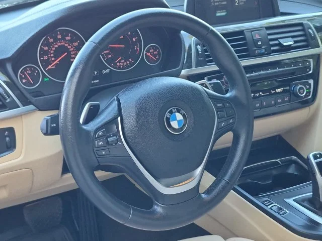 Used 2018 Black BMW 330i image 31