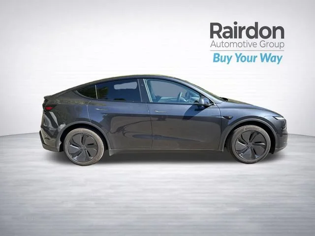 Used 2026 Solid Black Tesla Standard Range image 8