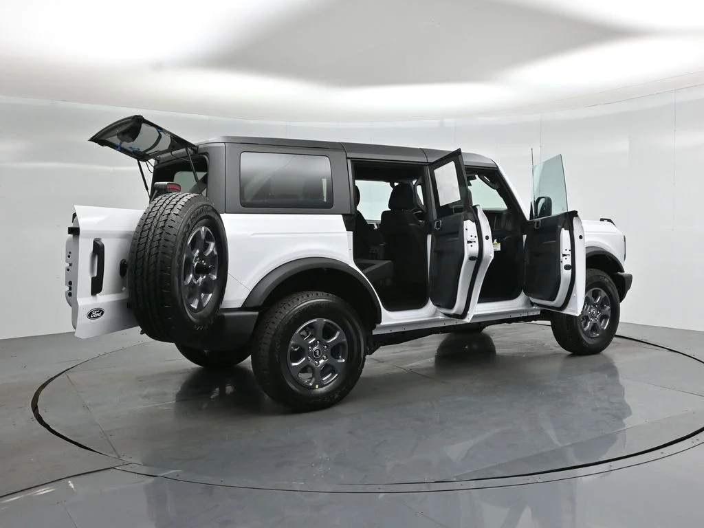 New 2026 Oxford White Ford Big Bend image 5