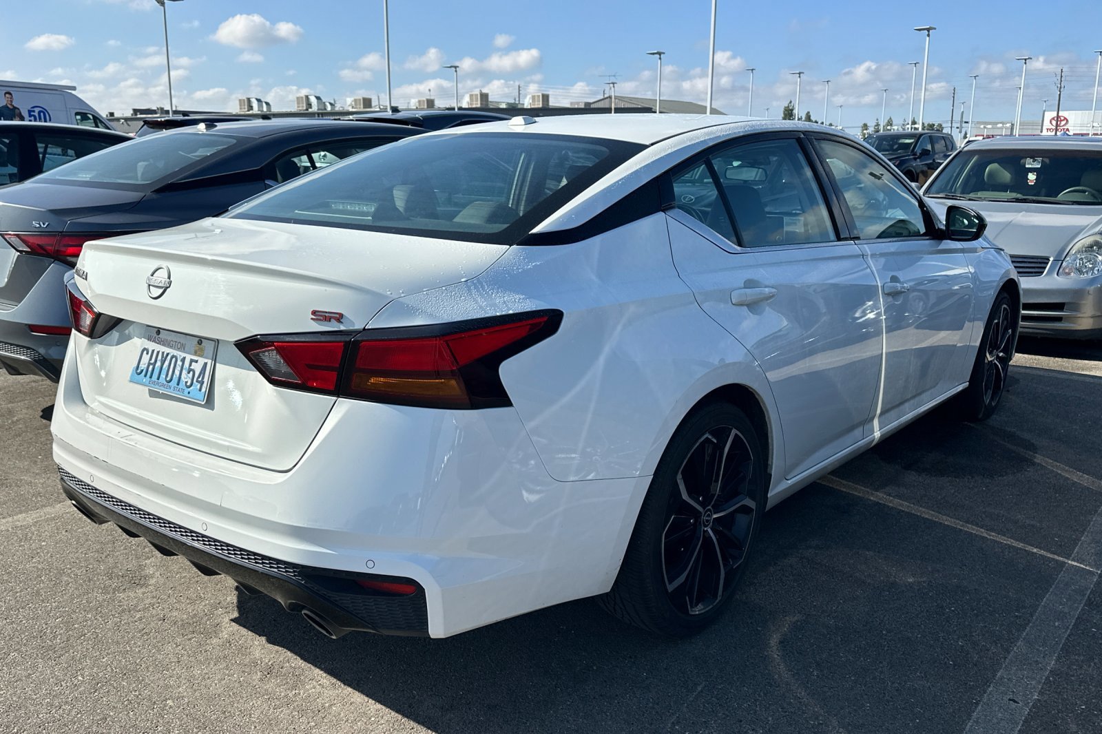 2023 Nissan Altima 2.5 SR photo 3