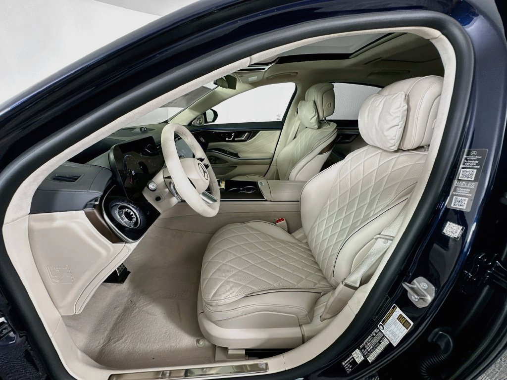 New 2027 Blue Mercedes-Benz S 580 image 21