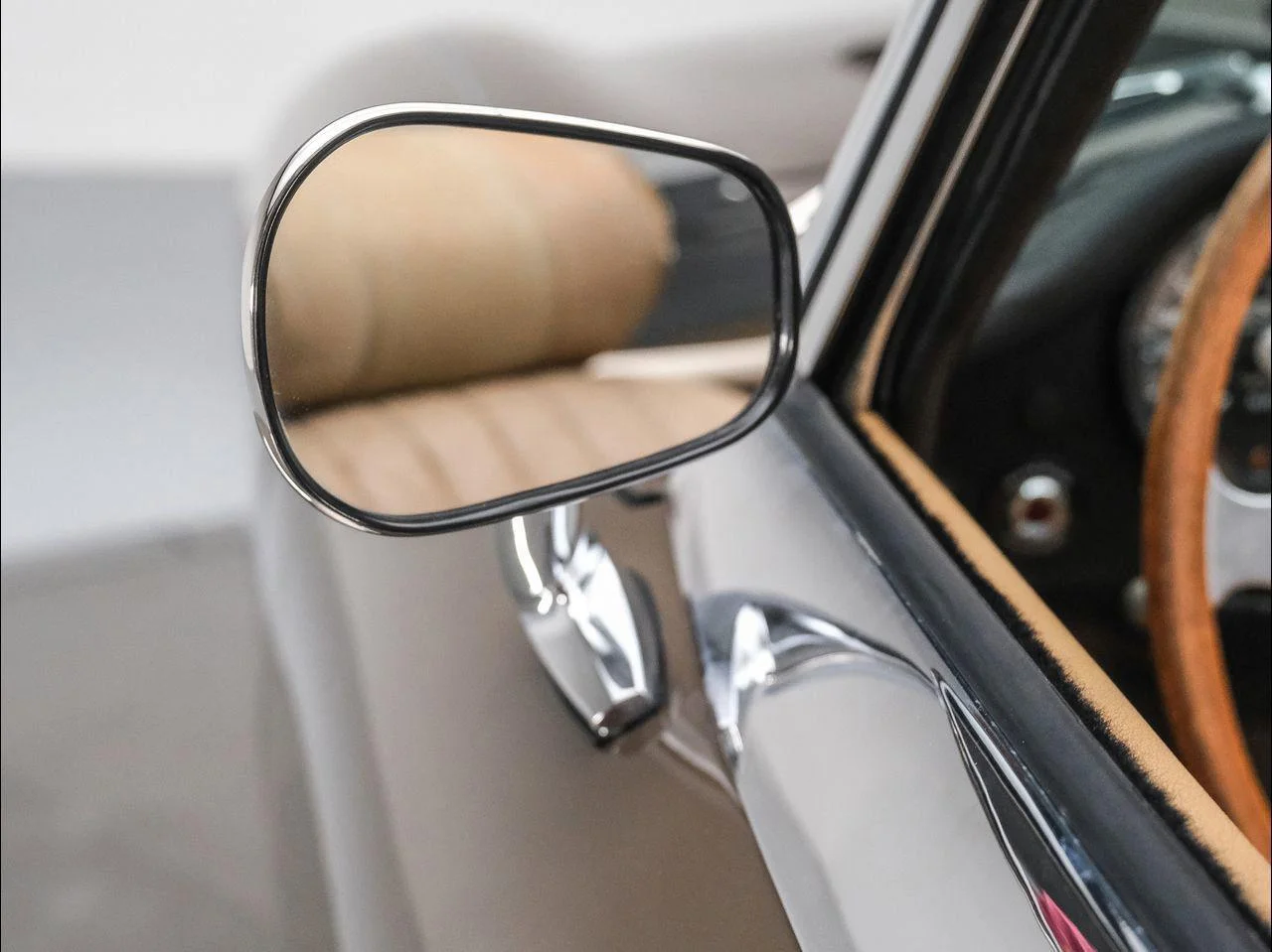 Used 1971  Jaguar Series II image 27