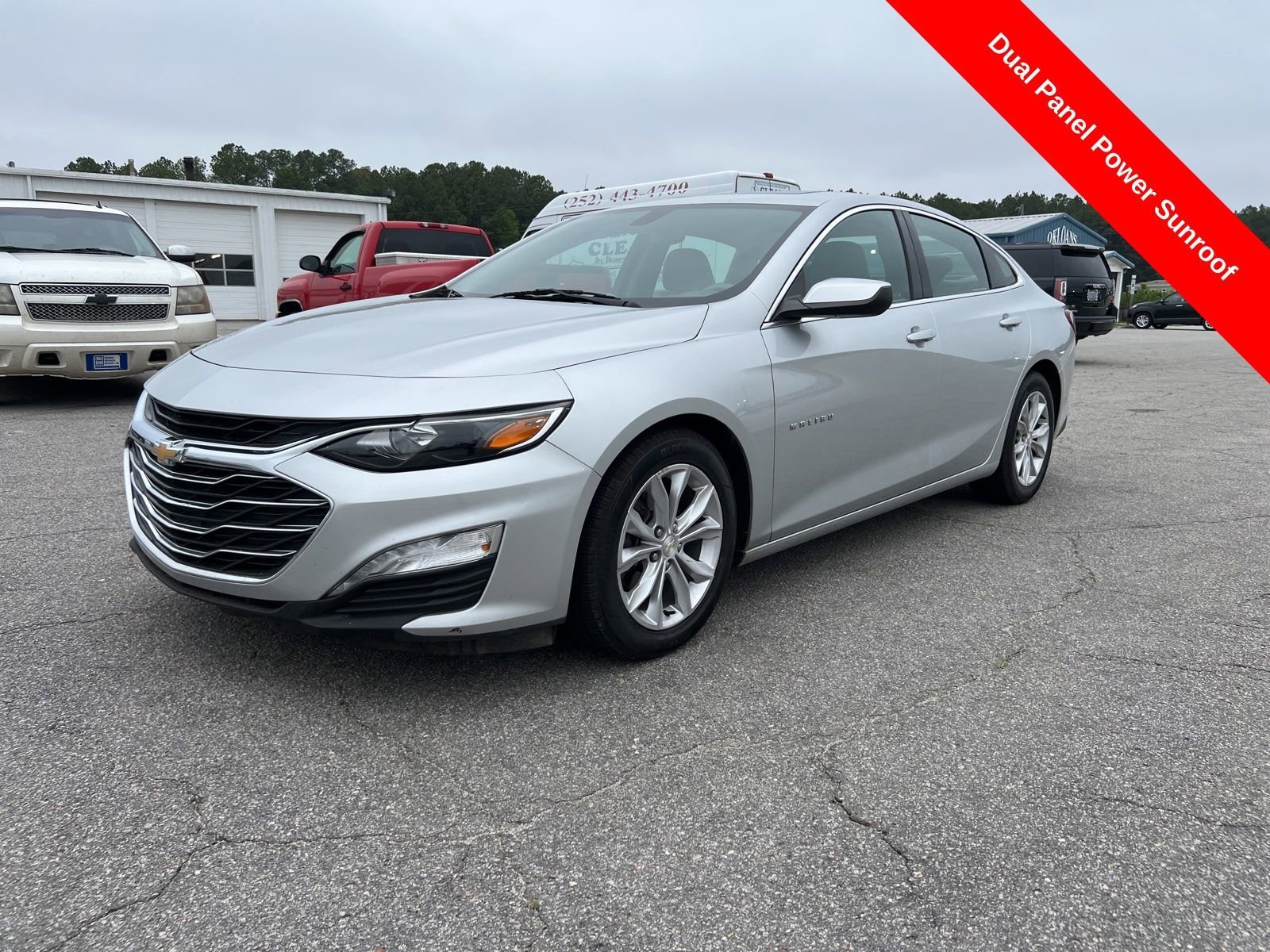 2021 Chevrolet Malibu 1LT's photo