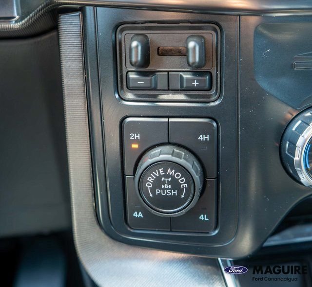 Used 2025 White Ford Platinum image 27