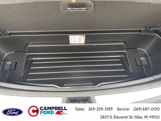 Used 2024 Silver Metallic Cadillac Premium Luxury image 40