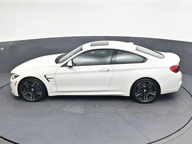 Used 2018 White BMW Base image 28