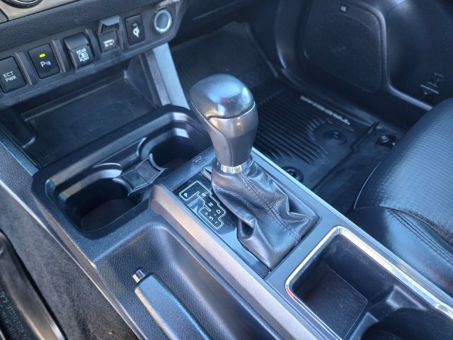 Used 2020 White Toyota TRD Off-Road image 14