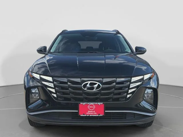 Used 2023 Black Hyundai SEL image 9