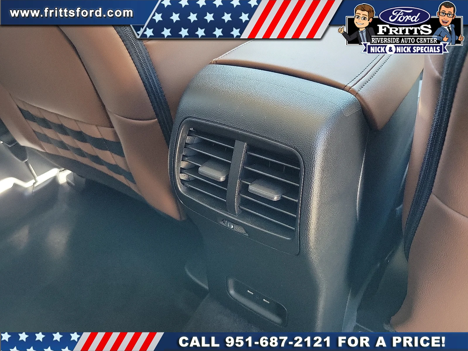 New 2026 Carbonized Gray Metallic Ford Outer Banks® image 21