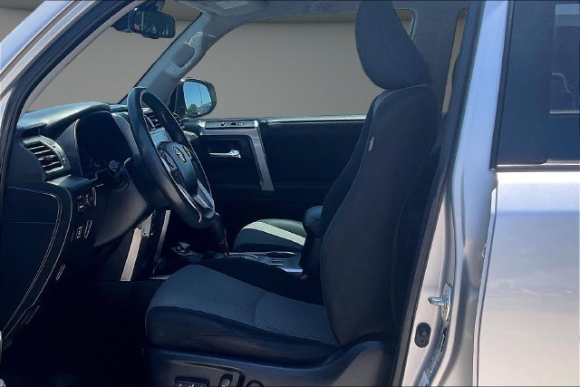 Used 2020 Silver Toyota SR5 image 22