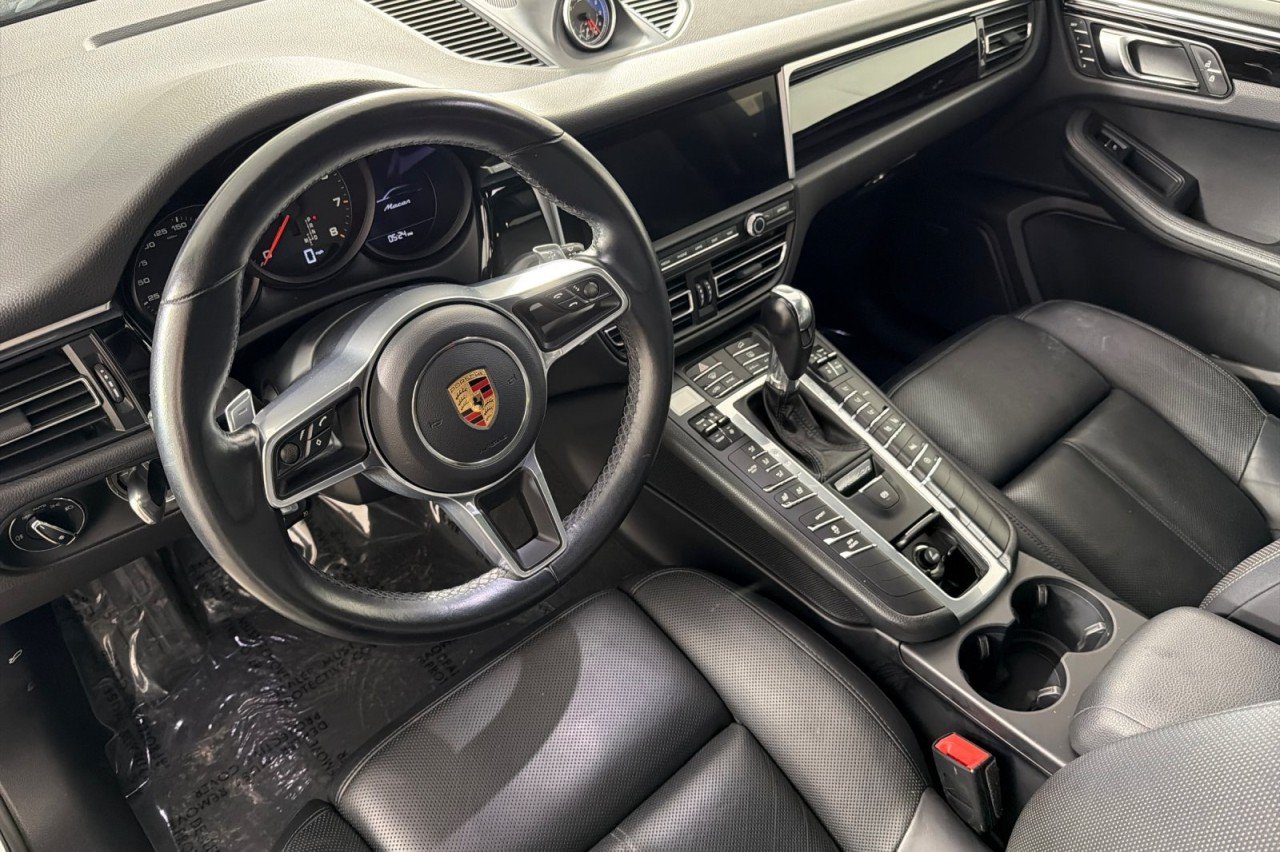 Used 2020 POLAR WHITE Porsche  image 9