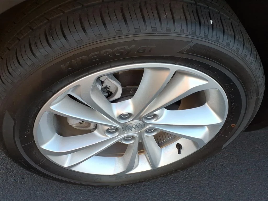 Used 2023 Ebony Buick Preferred image 18