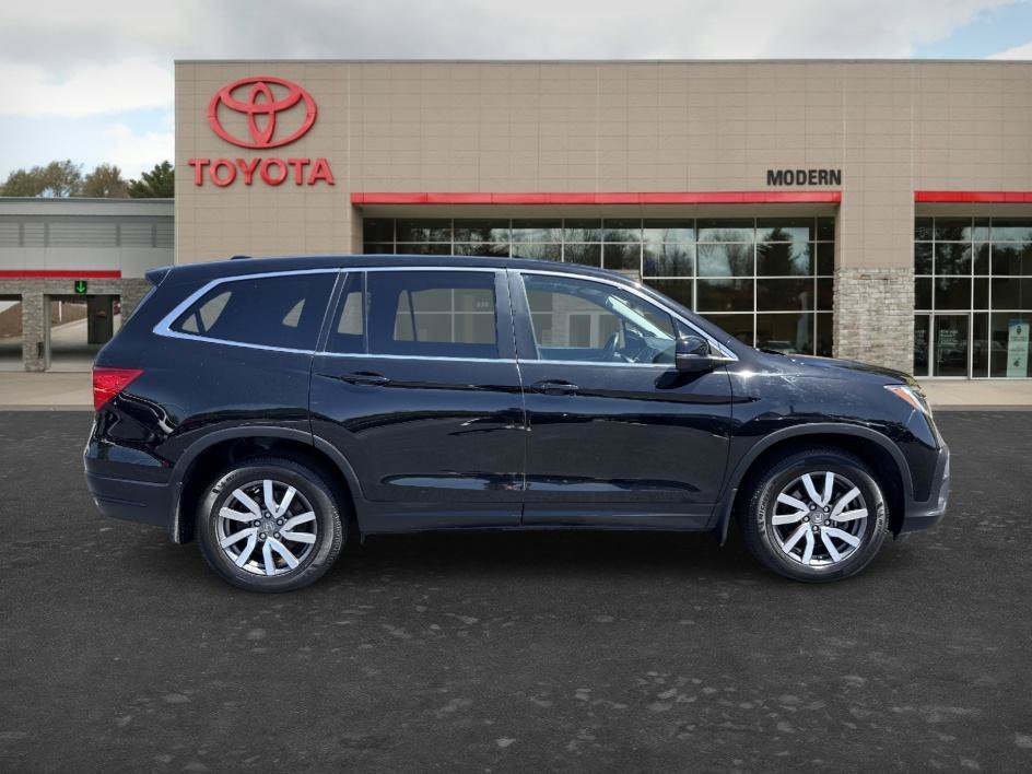 Used 2019 Crystal Black Pearl Honda EX-L image 7