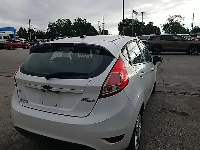 Used 2019 White Ford SE image 31