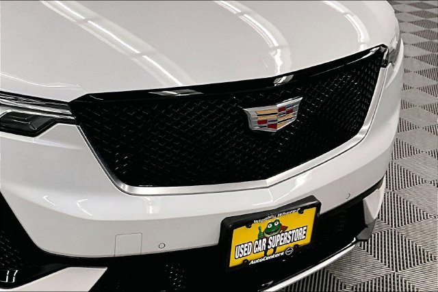 Used 2024 Crystal White Tricoat Cadillac Sport image 35