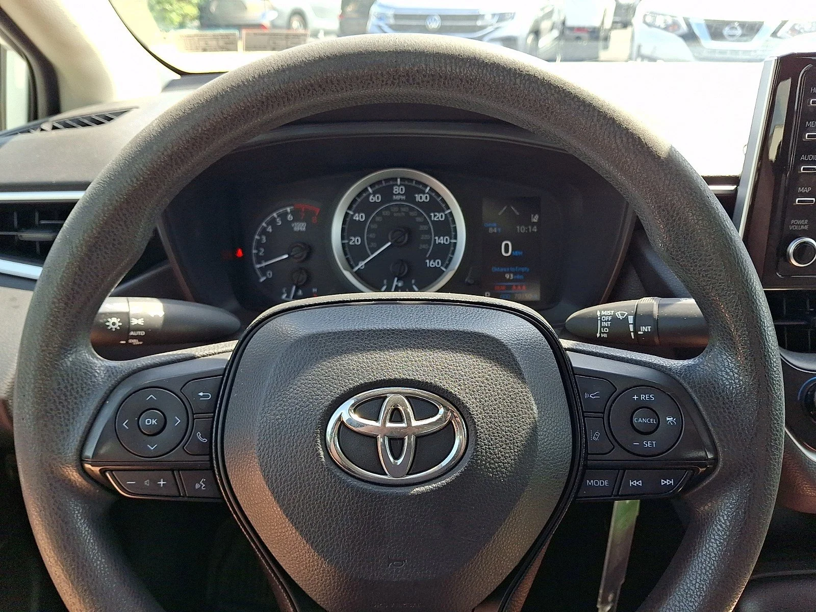 Used 2020 Super White Toyota LE image 19