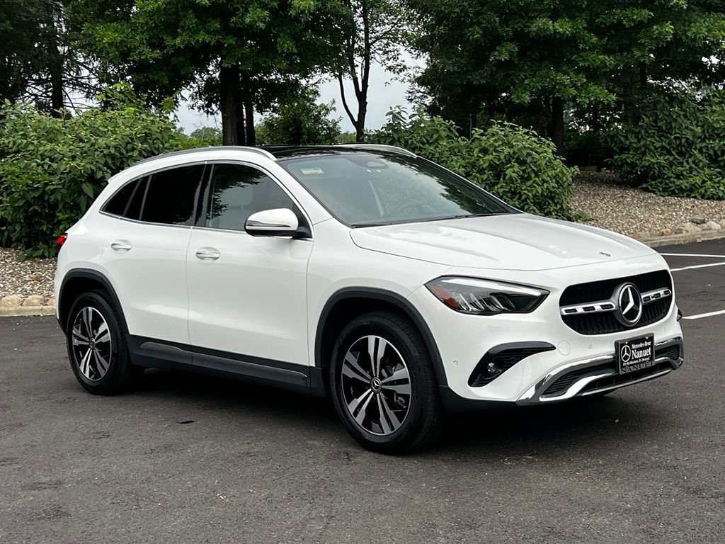 Used 2024 White Mercedes-Benz GLA 250 image 3