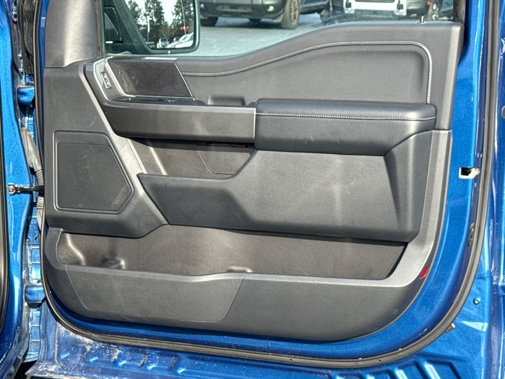Used 2023 Blue Ford XLT image 14