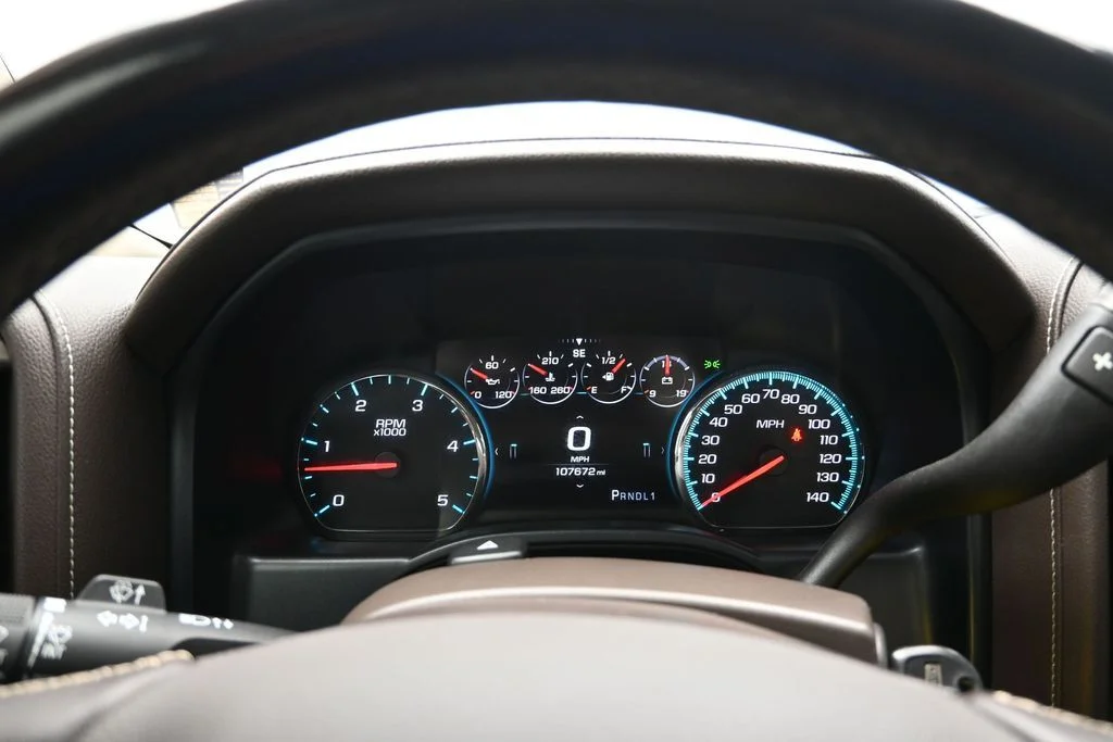Used 2019 Black GMC Denali image 18