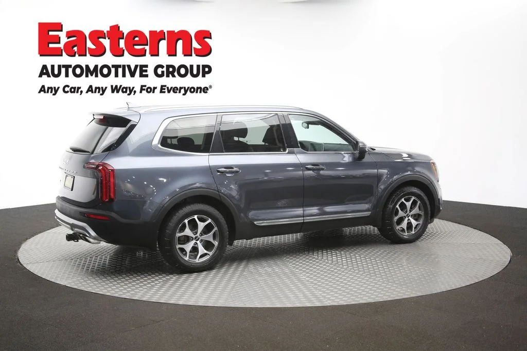 Used 2022 Gray Kia EX image 46